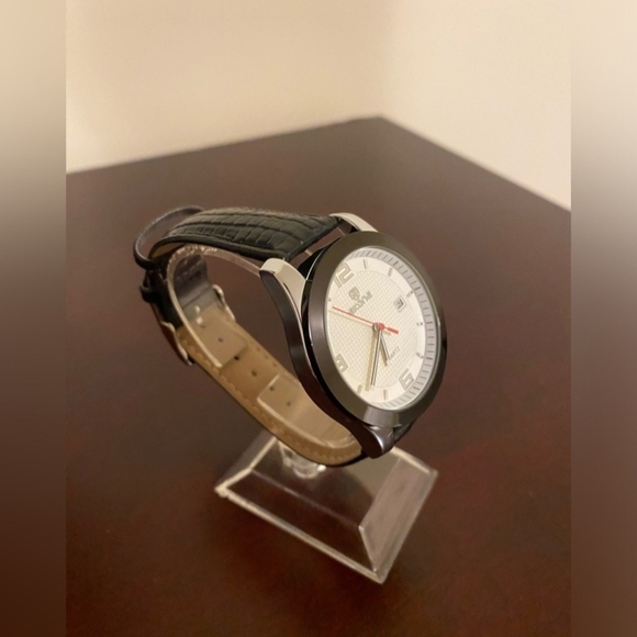 Brand new White Skone men’s fashion watch - Picture 3 of 3